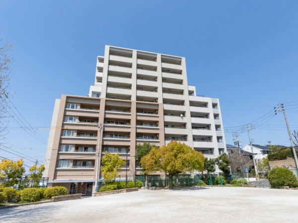 プラウド日進