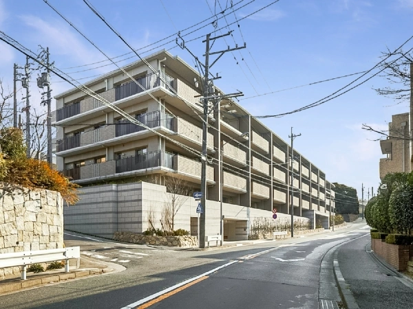 プラウド昭和楽園町