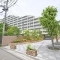 【埼玉県/草加市瀬崎】リーデンススクエア谷塚 アプローチ