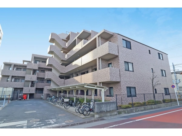 ロイヤルステージ松戸六実 外観
