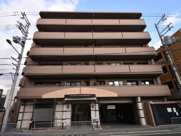 ライオンズマンション池田水月公園 外観