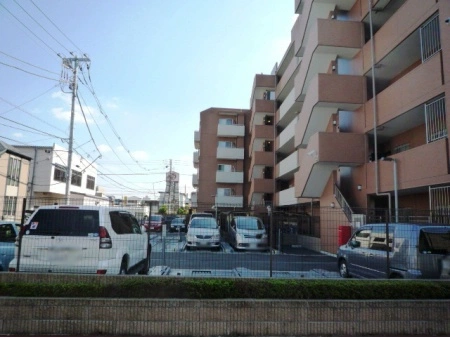 クレアシティ練馬高野台 駐車場