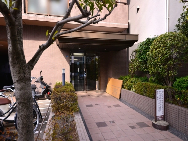 神戸本山ガーデンハウス エントランス