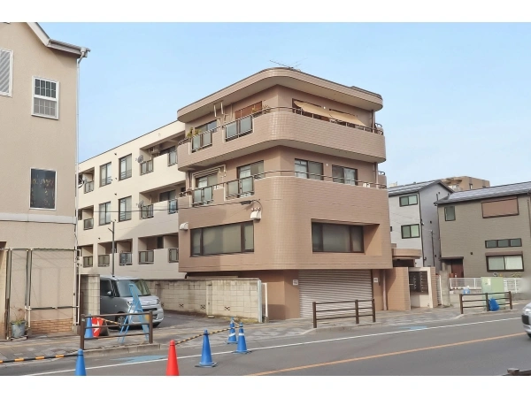朝日プラザ北浦和II 前面道路