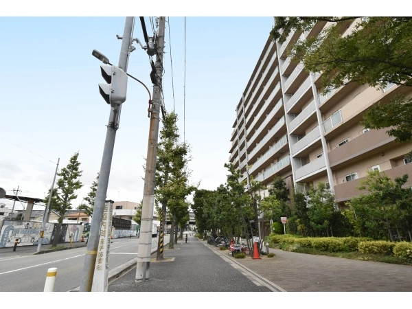 クオーレブラン武庫之荘 前面道路