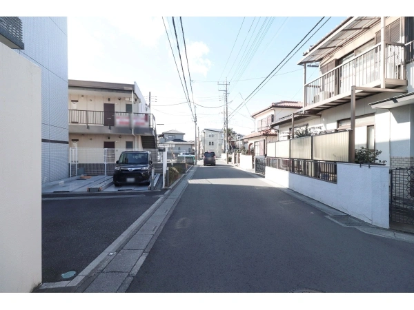 プラセシオン桜木テラス 前面道路