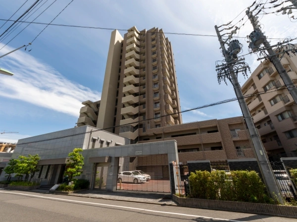 ライオンズ徳川園新出来ルクロス 外観