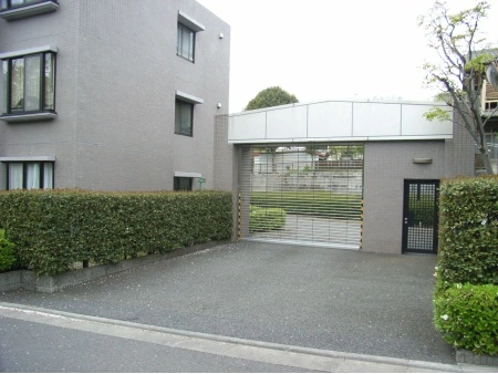 パークハイム善福寺公園 駐車場