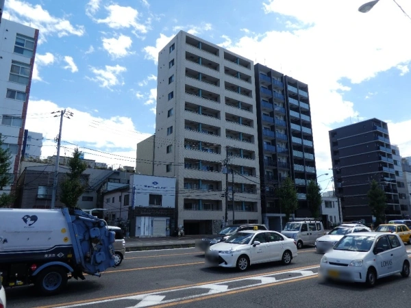 リクレイシア西横浜 前面道路