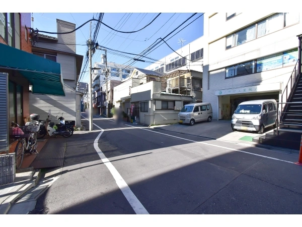 ブライズ神楽坂DUE  前面道路