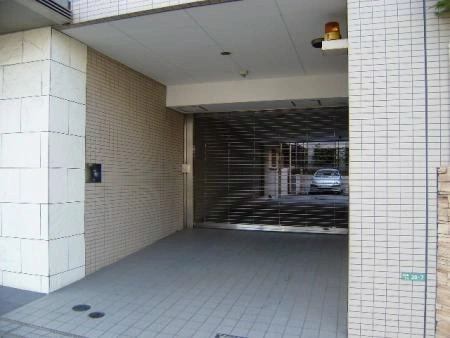 中目黒パークハウス 駐車場