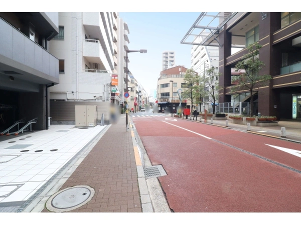 オープンレジデンシア日暮里ステーションフロント  前面道路