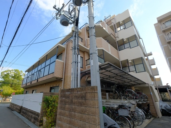 ディナスティ池田桃園 外観