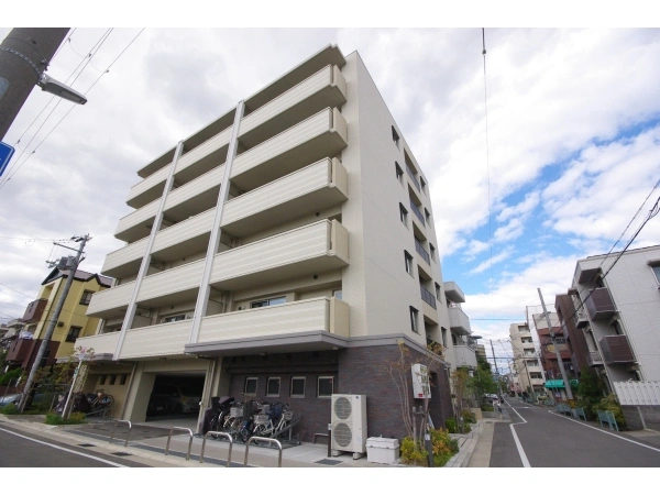 ディアエスタミオ甲子園口 外観