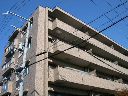 サーパス吹田垂水町 外観