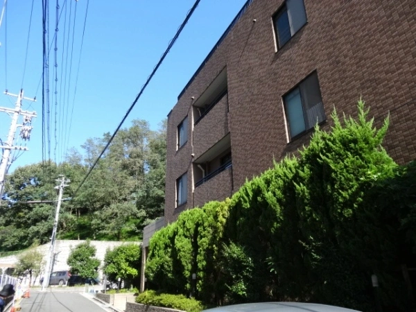 エステムコート吹田・片山公園フローラ  外観