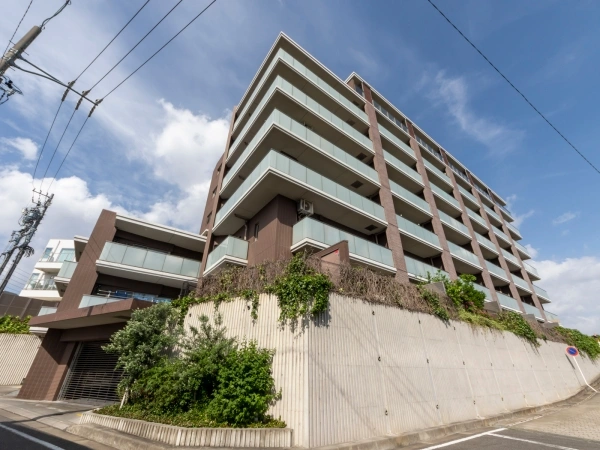 バンベール本山池園町 外観