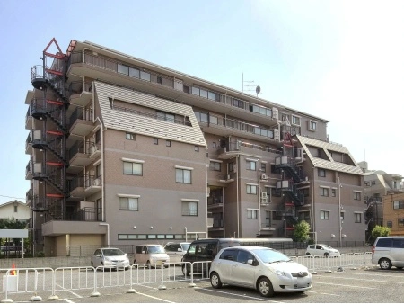 ステーションフラッツ一之江駅南 