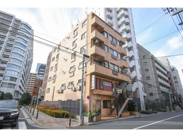 パルナス南麻布 外観