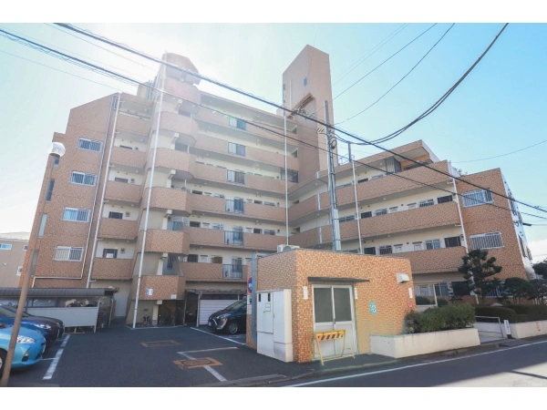 与野本町ローヤルコーポ 外観