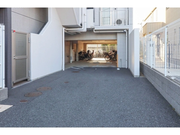 アイディーコート与野ステーションゲート 駐輪場