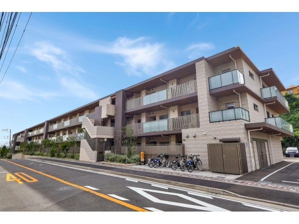 ライフレビュー川崎久地プライムヒル 外観