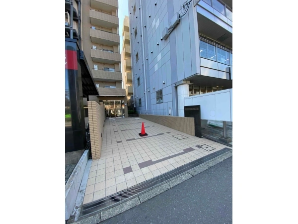 ユアコート所沢くすのき台 アプローチ