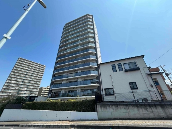 プレシス所沢元町 外観