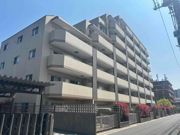 プレシス所沢くすのき台 外観