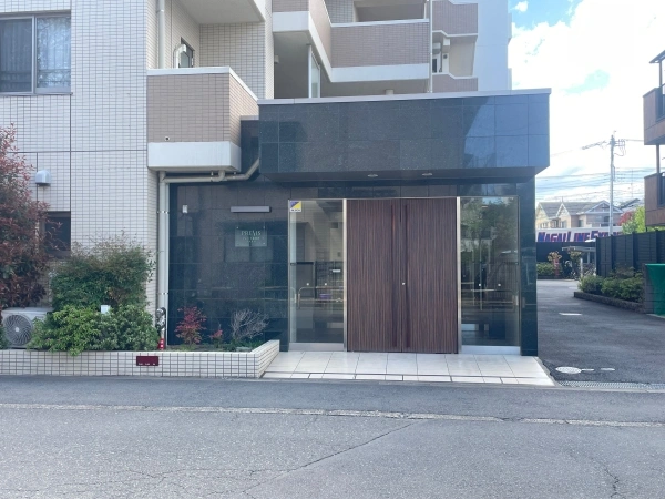 プレシス新所沢ブライス エントランス