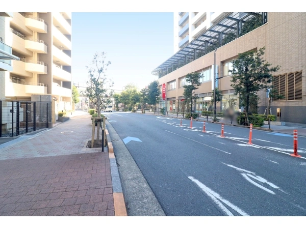 レジデンシャル金町 前面道路