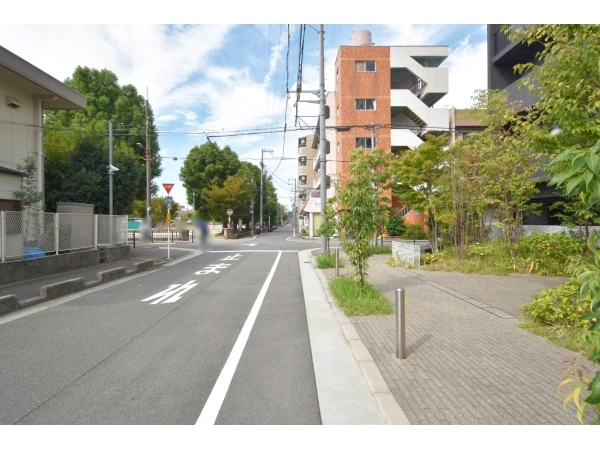 パークナード関目レーヴ 前面道路