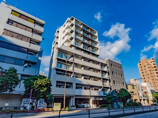 ラ・コスタ新宿余丁町 外観