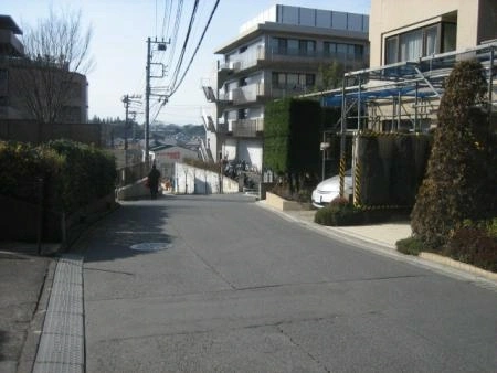 南町田パークホームズ参番館 前面道路