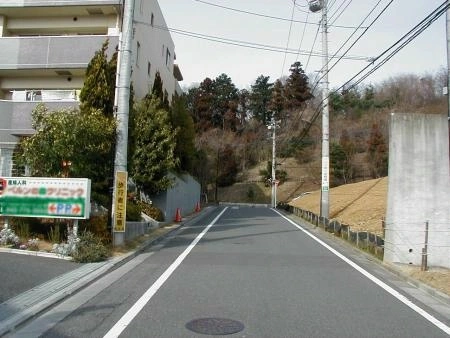 サンクタスグロウヒルズ 前面道路