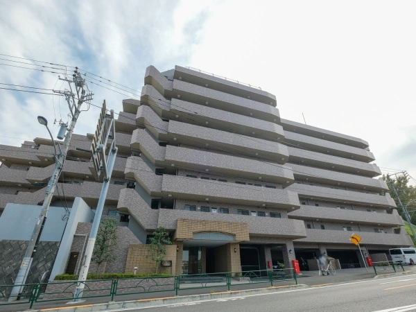 ルピナス日野 壱番館 外観