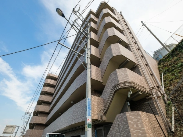 ルピナス日野 壱番館 外観