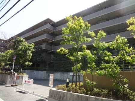 ルネ芦屋川ロザリウム 外観