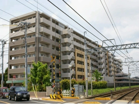 ライオンズマンション高根木戸駅前 外観