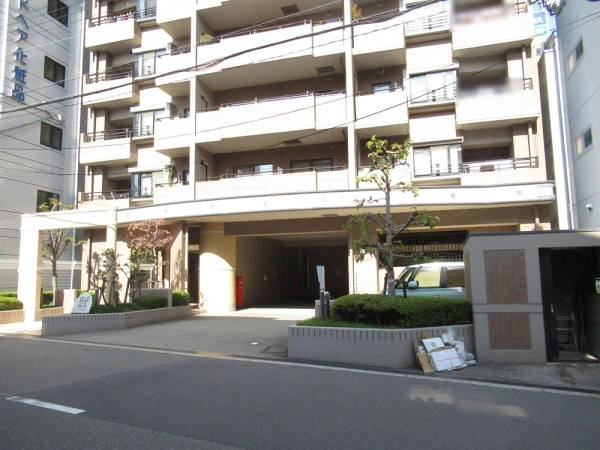 ヴィルヌーブ真田山公園 外観