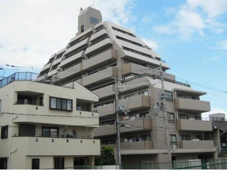 ライオンズマンション美章園 外観