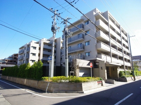 ジオ甲子園口北町 外観