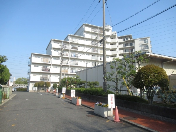 日商岩井第11緑地公園マンション 外観