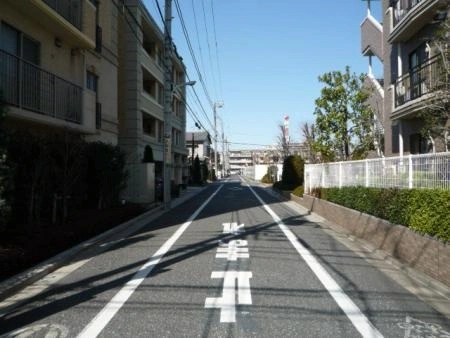 グランシティ練馬中村橋 前面道路