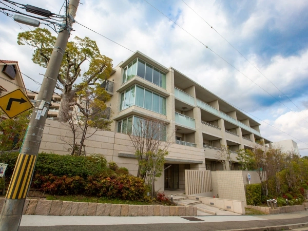 プラウド芦屋三条町 外観