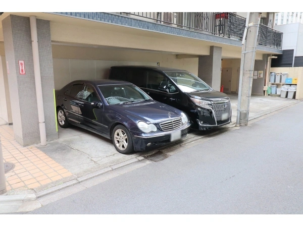 パラッツオ赤坂 駐車場