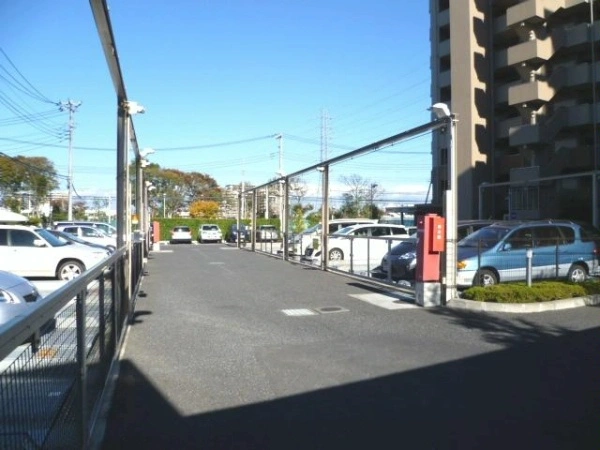 ジオ流山おおたかの森 駐車場