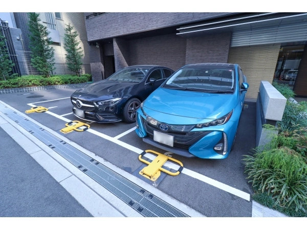 リビオレゾン北浜天満橋 駐車場