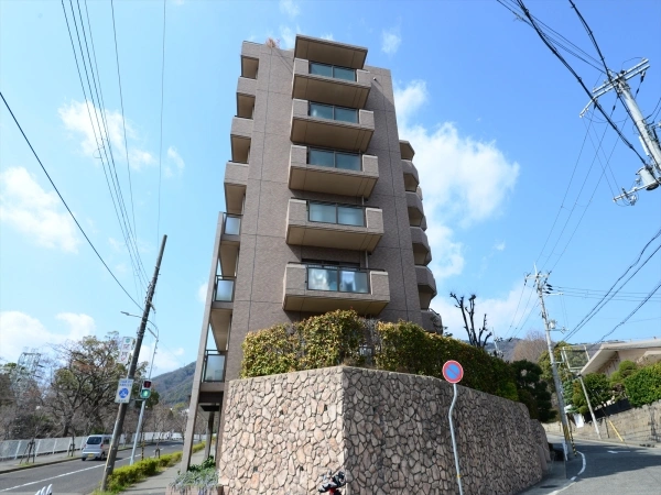 コート青谷川公園 外観