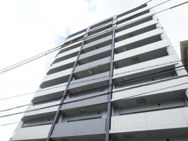 パークナード江坂垂水町 外観